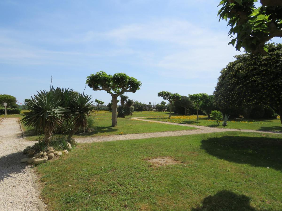 Ground Floor Studio With Access To Beach And Pool Le Barcares Ngoại thất bức ảnh